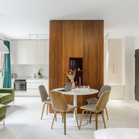 Apartament Lumina With Parking Near Muzeum Powstania *