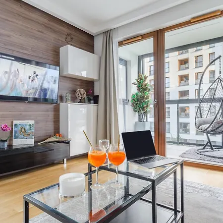 Apartament Lumina With Parking Near Muzeum Powstania