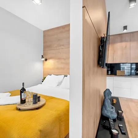 Lumina With Parking Near Muzeum Powstania * Varsavia