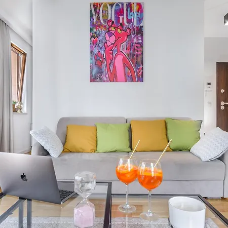 Lumina With Parking Near Muzeum Powstania * Varsavia