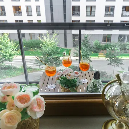 Апартаменты Lumina With Parking Near Muzeum Powstania *