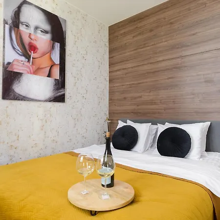 Lumina I 2-room With Parking I Balcony I Near Muzeum Powstania * Βαρσοβία